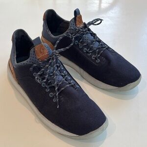 OluKai Nanea Lī men's sneakers in Blue Depth Sz 9.5